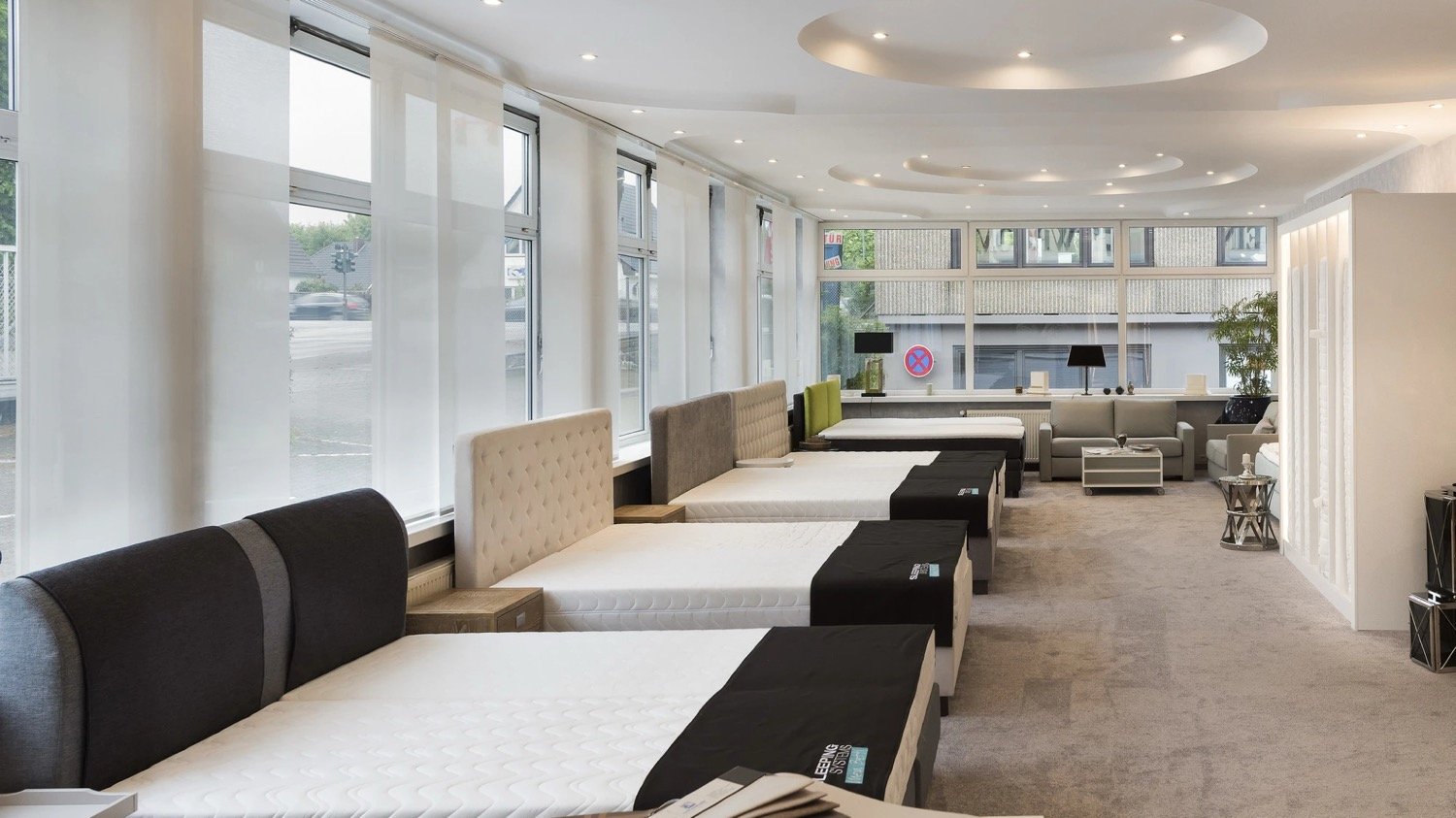 sleeping systems showroom 4